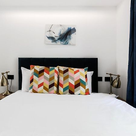 Comfortable Apartments Near Harrods ลอนดอน ภายนอก รูปภาพ